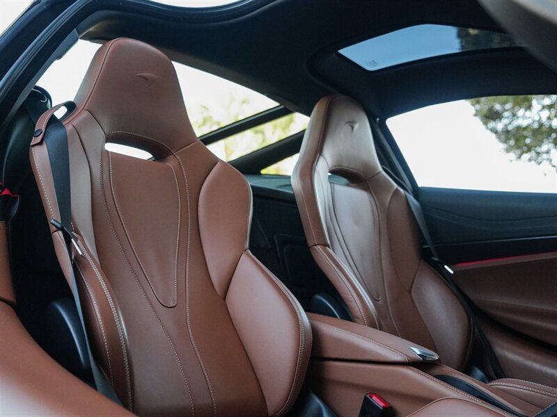 2018 McLaren 720S Luxury - Photo 31 - Bonita Springs, FL 34134