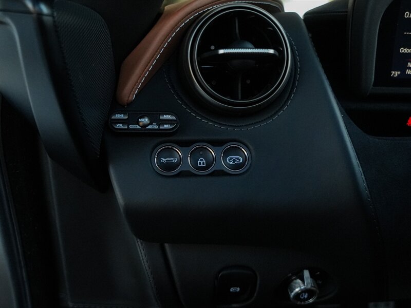 2018 McLaren 720S Luxury - Photo 22 - Bonita Springs, FL 34134