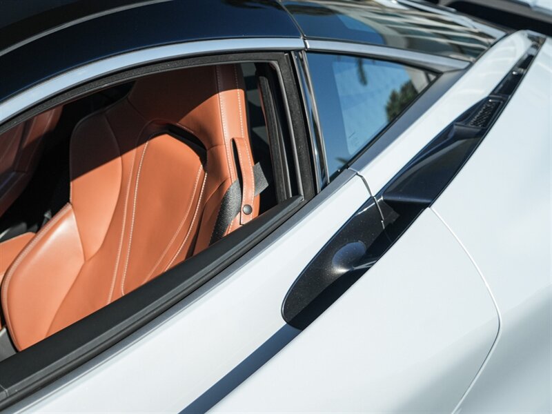 2018 McLaren 720S Luxury - Photo 43 - Bonita Springs, FL 34134