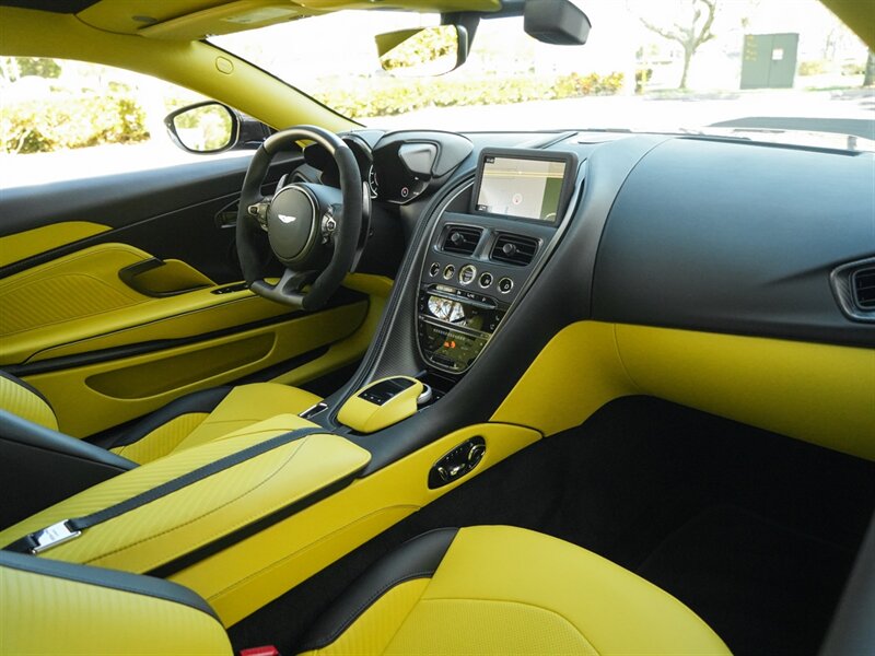 2023 Aston Martin DBS 770 Ultimate   - Photo 39 - Bonita Springs, FL 34134