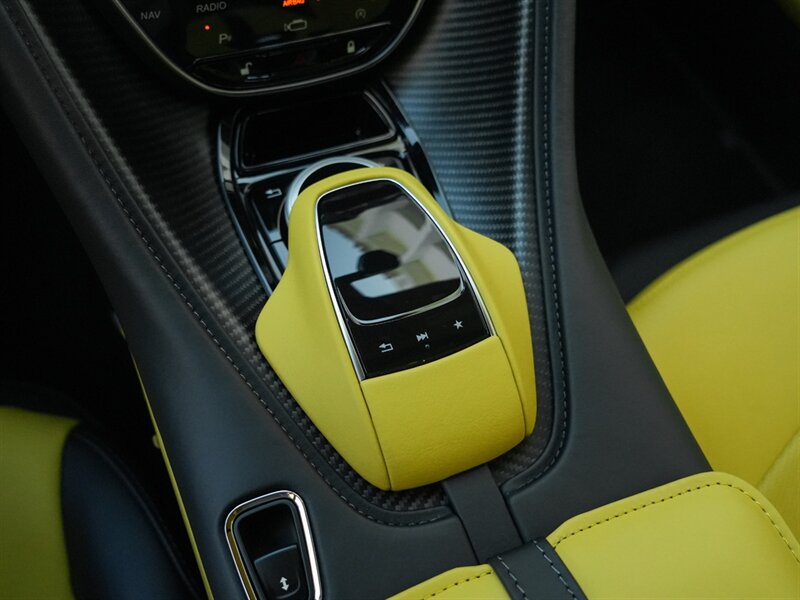 2023 Aston Martin DBS 770 Ultimate   - Photo 22 - Bonita Springs, FL 34134
