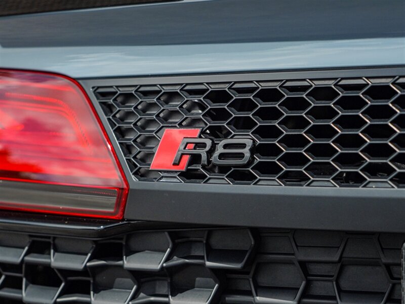 2020 Audi R8 5.2 quattro V10 perf - Photo 59 - Bonita Springs, FL 34134
