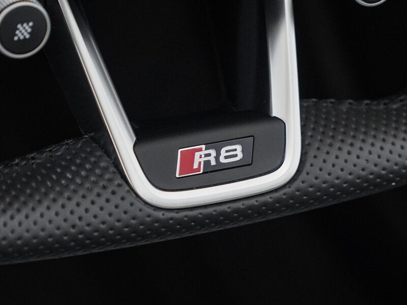 2020 Audi R8 5.2 quattro V10 perf - Photo 33 - Bonita Springs, FL 34134