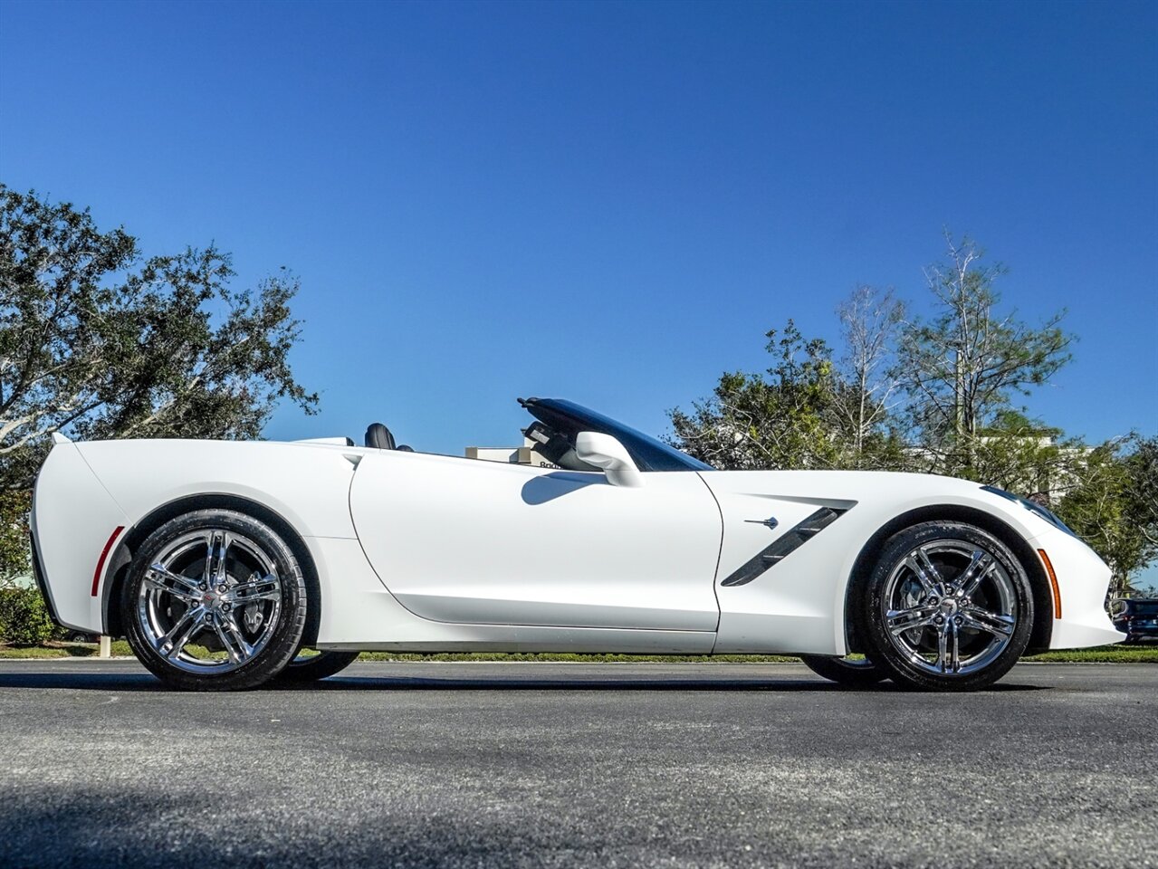 2016 Chevrolet Corvette Stingray   - Photo 45 - Bonita Springs, FL 34134