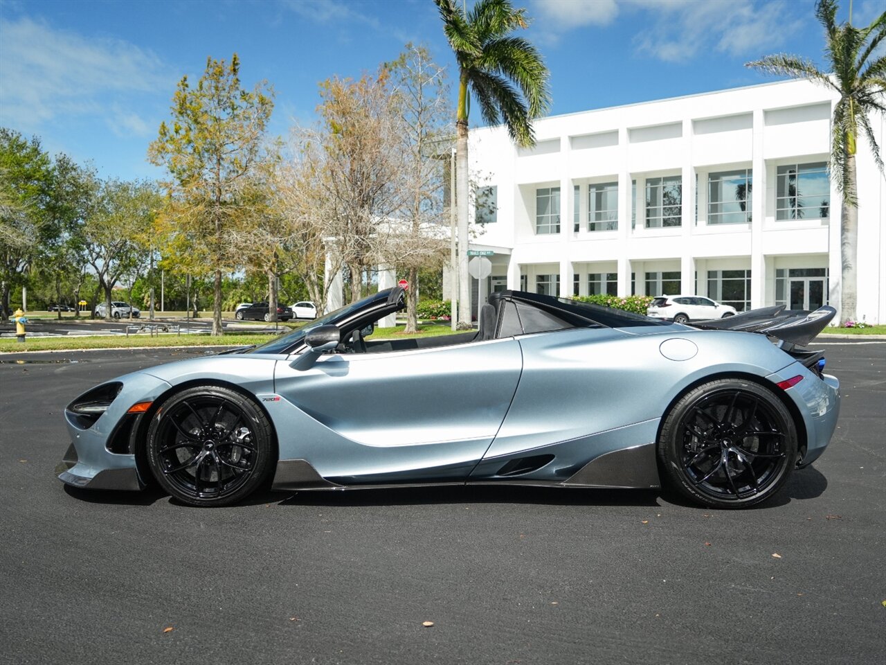 2020 McLaren 720S Spider   - Photo 35 - Bonita Springs, FL 34134