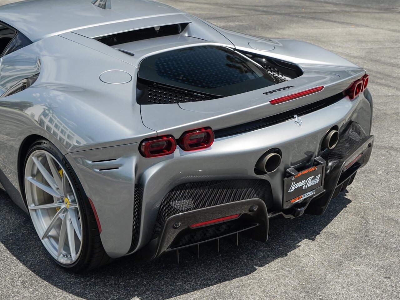 2023 Ferrari SF90 Stradale   - Photo 58 - Bonita Springs, FL 34134