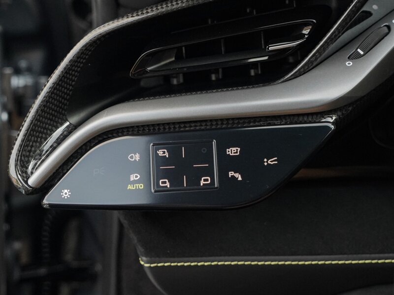 2023 Ferrari SF90 Stradale   - Photo 21 - Bonita Springs, FL 34134