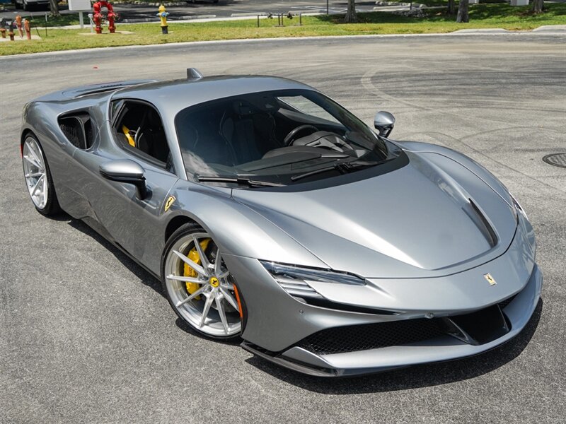 2023 Ferrari SF90 Stradale   - Photo 77 - Bonita Springs, FL 34134
