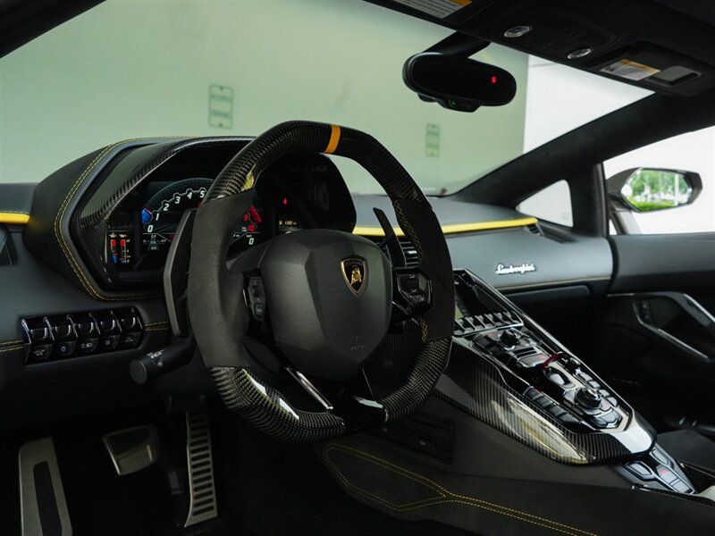 2017 Lamborghini Aventador LP 740-4 S   - Photo 14 - Bonita Springs, FL 34134