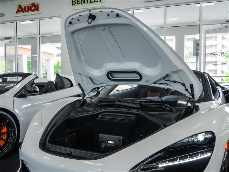 2020 McLaren 720S Spider Performance - Photo 26 - Bonita Springs, FL 34134