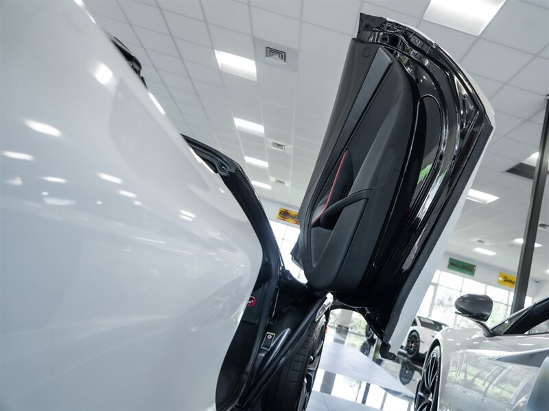 2020 McLaren 720S Spider Performance - Photo 22 - Bonita Springs, FL 34134