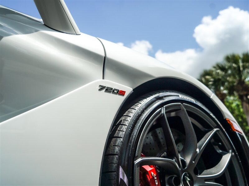 2020 McLaren 720S Spider Performance - Photo 10 - Bonita Springs, FL 34134