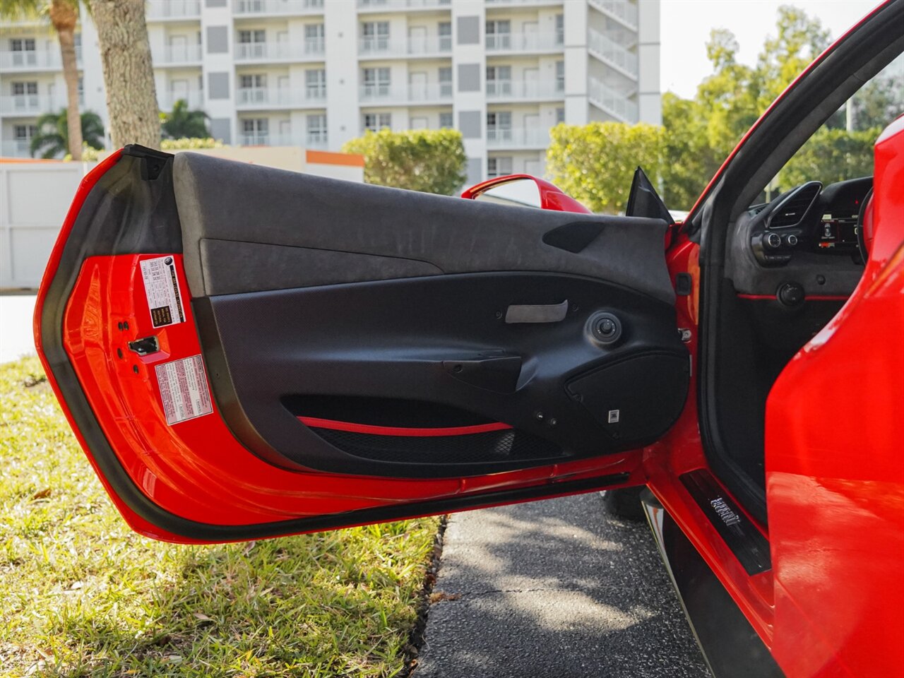 2020 Ferrari 488 Pista   - Photo 27 - Bonita Springs, FL 34134