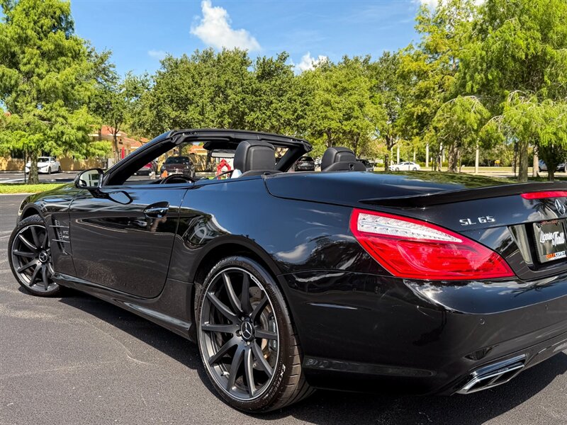2015 Mercedes-Benz SL 65 AMG - Photo 47 - Bonita Springs, FL 34134