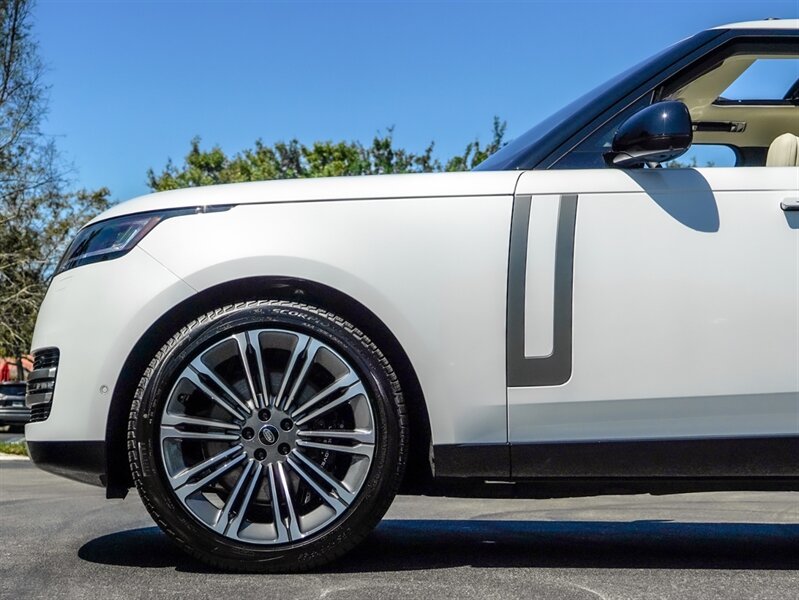 2023 Land Rover Range Rover - Photo 38 - Bonita Springs, FL 34134