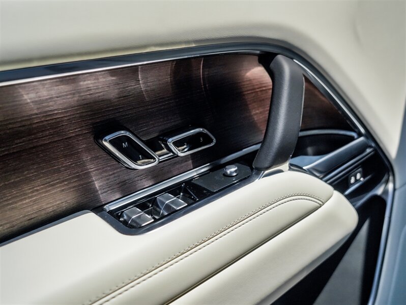 2023 Land Rover Range Rover - Photo 26 - Bonita Springs, FL 34134