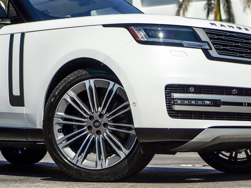 2023 Land Rover Range Rover - Photo 49 - Bonita Springs, FL 34134