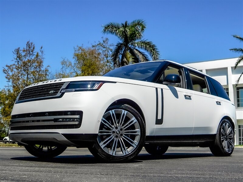 2023 Land Rover Range Rover - Photo 12 - Bonita Springs, FL 34134