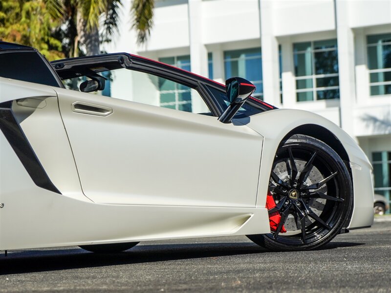 2016 Lamborghini Aventador LP 700-4 Pirelli Edi - Photo 39 - Bonita Springs, FL 34134