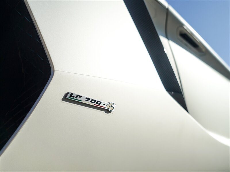 2016 Lamborghini Aventador LP 700-4 Pirelli Edi - Photo 40 - Bonita Springs, FL 34134