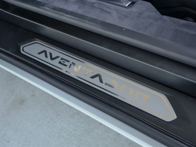 2016 Lamborghini Aventador LP 700-4 Pirelli Edi - Photo 21 - Bonita Springs, FL 34134