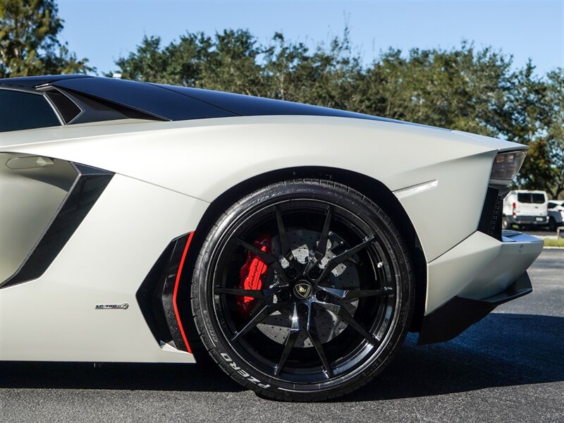 2016 Lamborghini Aventador LP 700-4 Pirelli Edi - Photo 32 - Bonita Springs, FL 34134