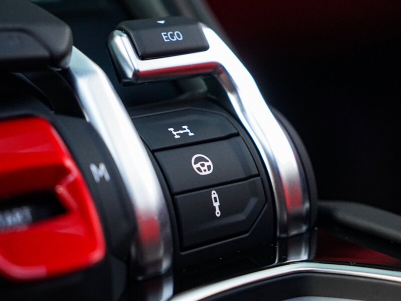 2022 Lamborghini Urus   - Photo 13 - Bonita Springs, FL 34134