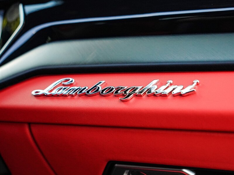 2022 Lamborghini Urus   - Photo 27 - Bonita Springs, FL 34134