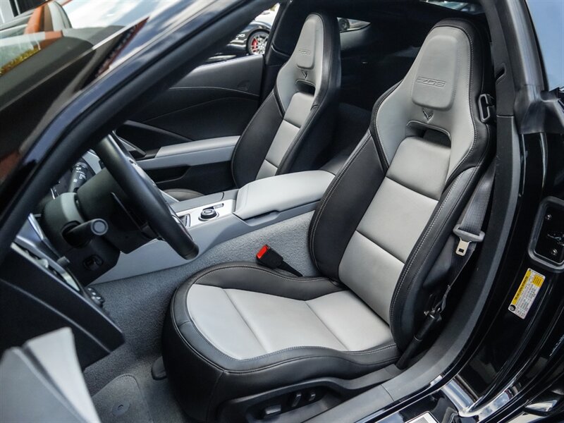 2019 Chevrolet Corvette Z06 - Photo 15 - Bonita Springs, FL 34134