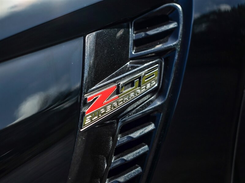 2019 Chevrolet Corvette Z06 - Photo 6 - Bonita Springs, FL 34134