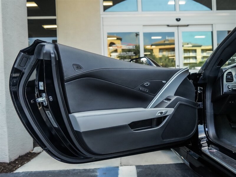 2019 Chevrolet Corvette Z06 - Photo 18 - Bonita Springs, FL 34134