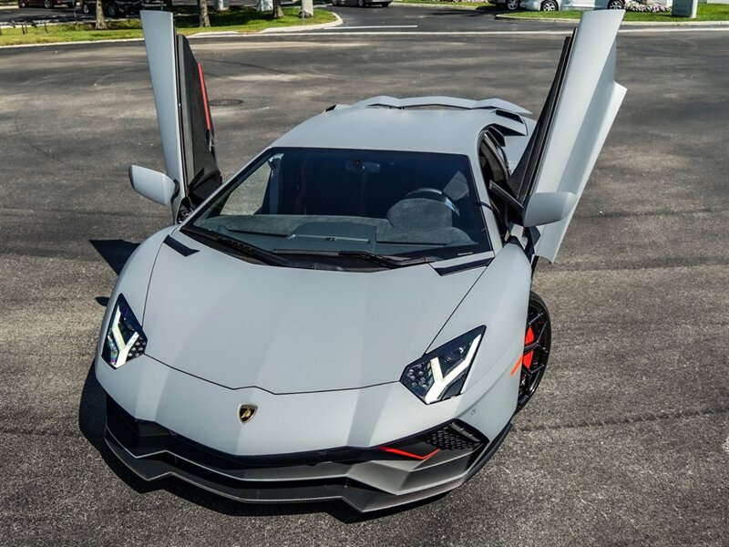 2022 Lamborghini Aventador Ultimae   - Photo 9 - Bonita Springs, FL 34134