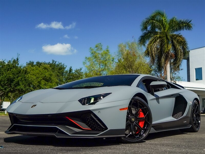 2022 Lamborghini Aventador Ultimae   - Photo 12 - Bonita Springs, FL 34134