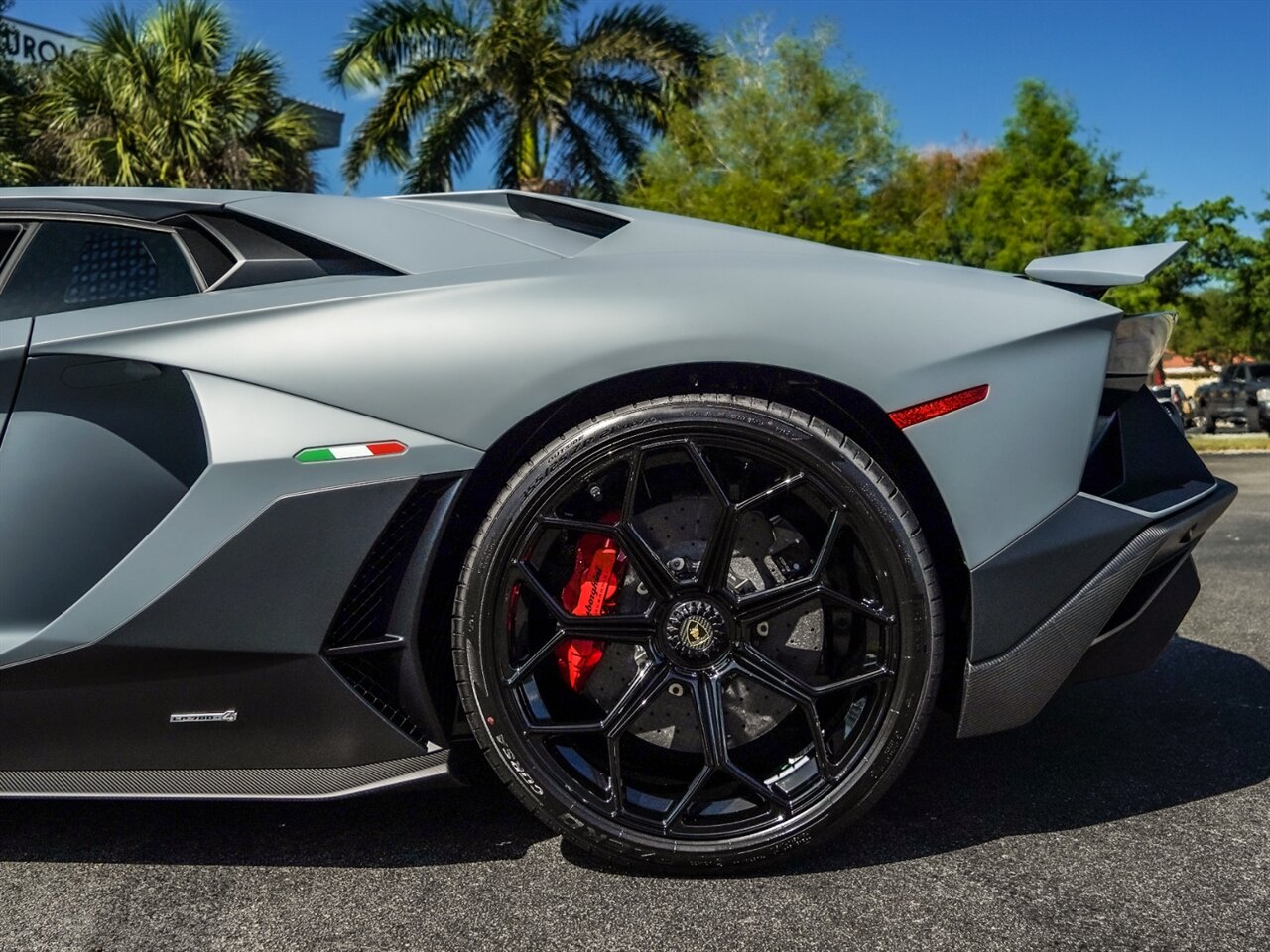 2022 Lamborghini Aventador Ultimae   - Photo 32 - Bonita Springs, FL 34134