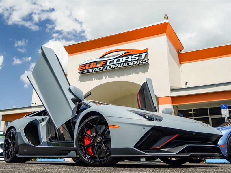 2022 Lamborghini Aventador Ultimae   - Photo 1 - Bonita Springs, FL 34134