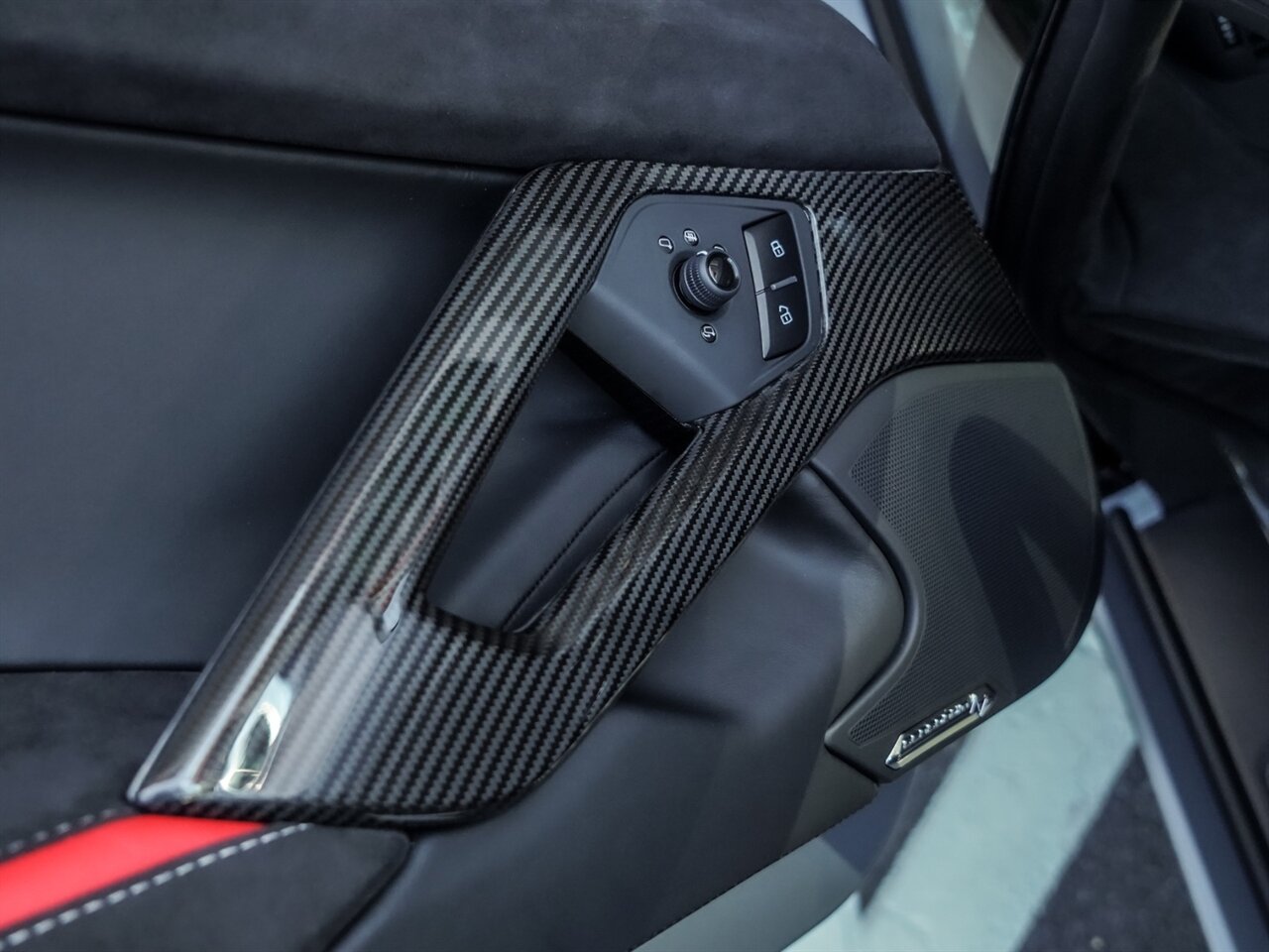 2022 Lamborghini Aventador Ultimae   - Photo 19 - Bonita Springs, FL 34134