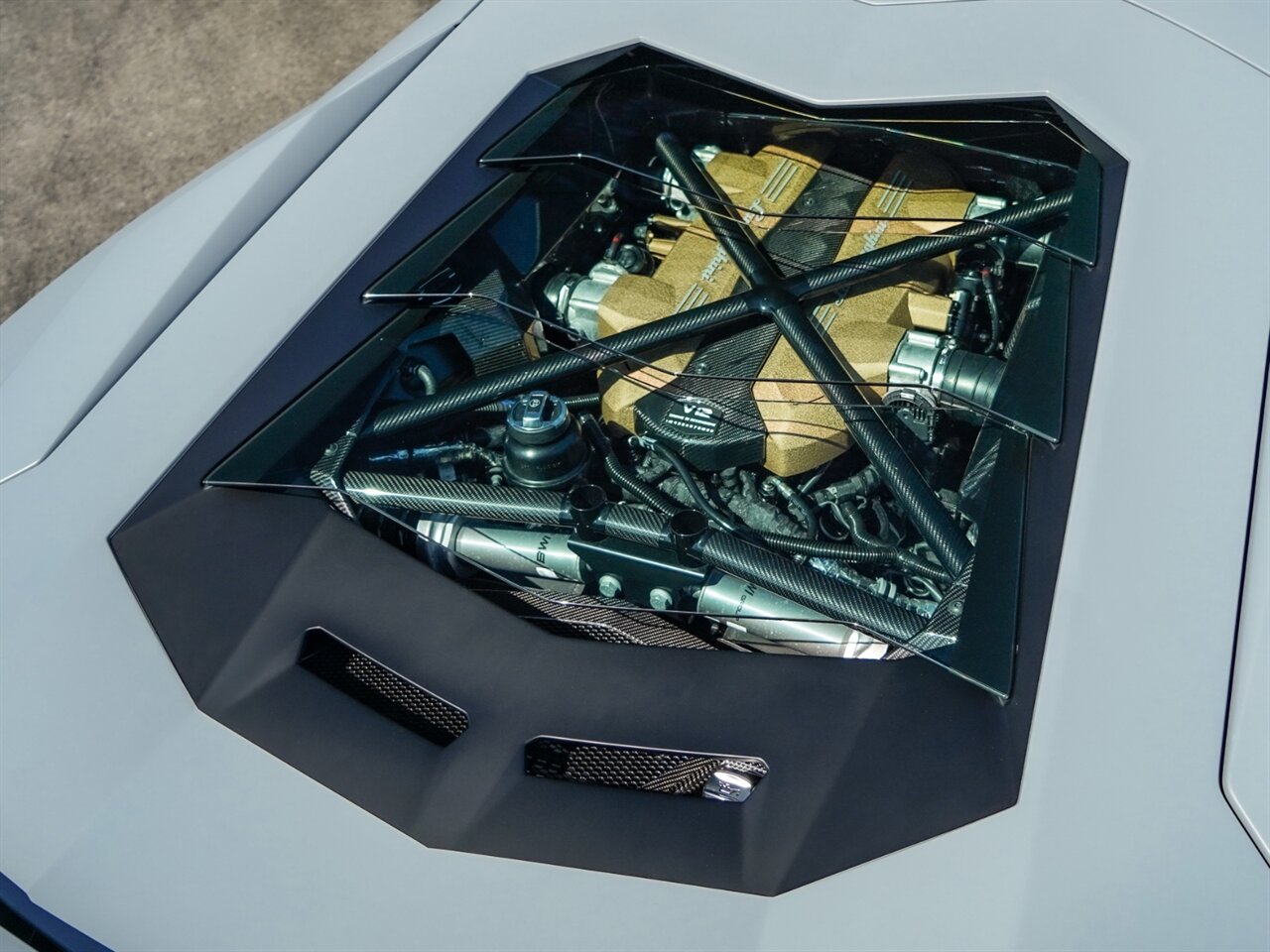 2022 Lamborghini Aventador Ultimae   - Photo 37 - Bonita Springs, FL 34134