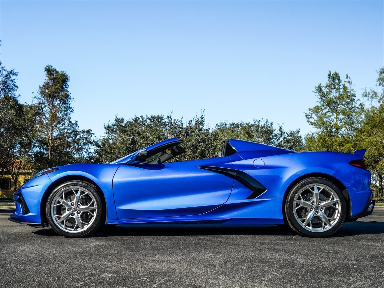 2023 Chevrolet Corvette Stingray   - Photo 32 - Bonita Springs, FL 34134