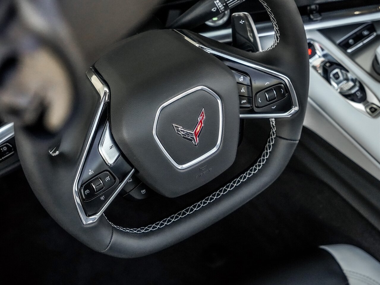 2023 Chevrolet Corvette Stingray   - Photo 24 - Bonita Springs, FL 34134