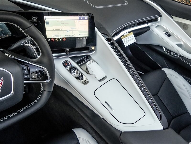 2023 Chevrolet Corvette Stingray - Photo 15 - Bonita Springs, FL 34134