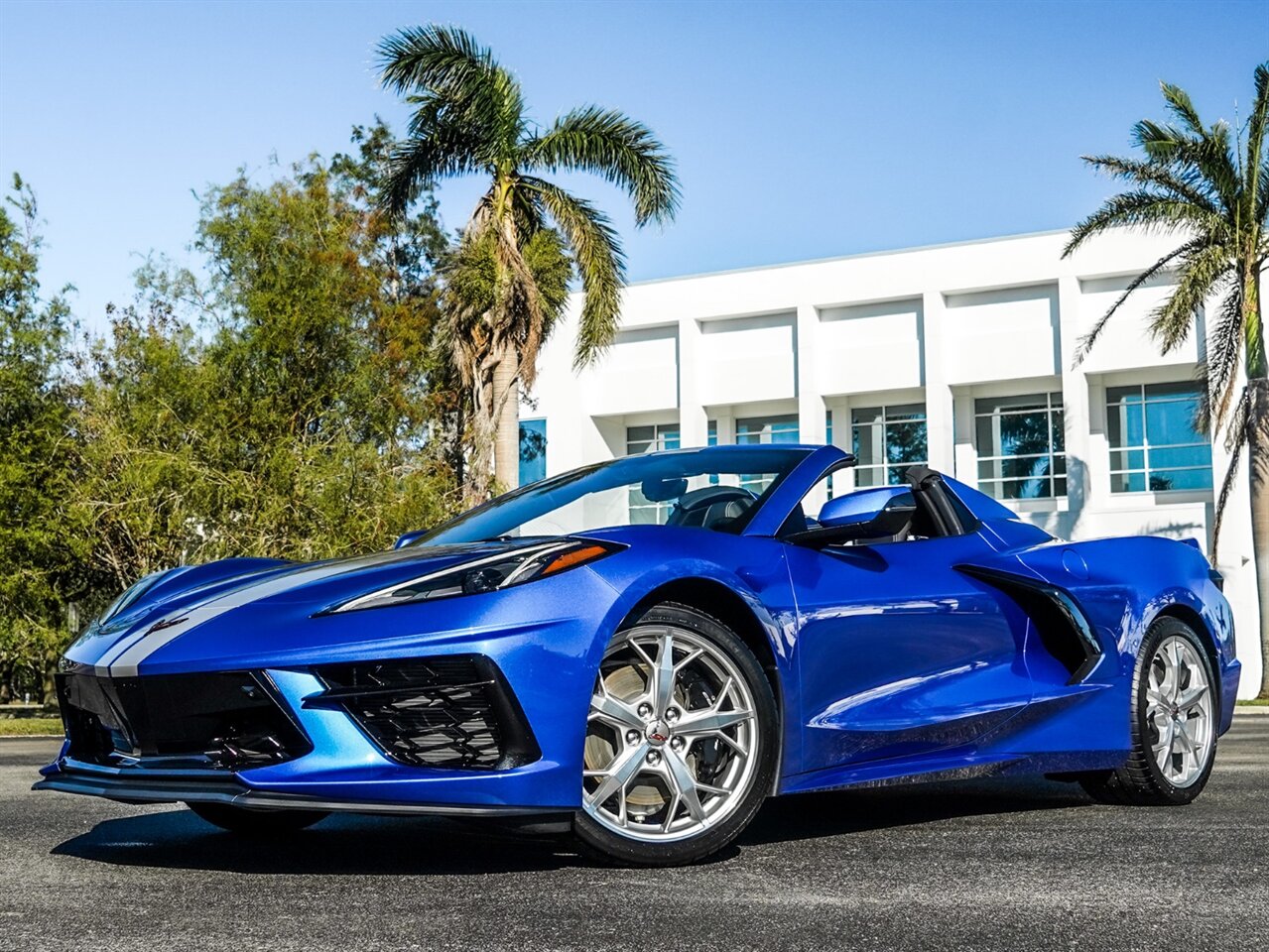 2023 Chevrolet Corvette Stingray   - Photo 11 - Bonita Springs, FL 34134