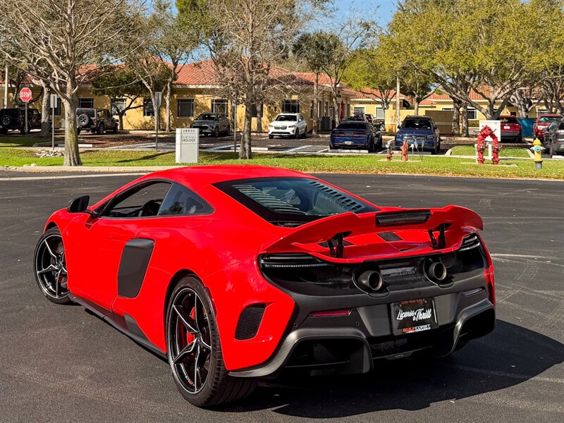 2016 McLaren 675LT   - Photo 43 - Bonita Springs, FL 34134