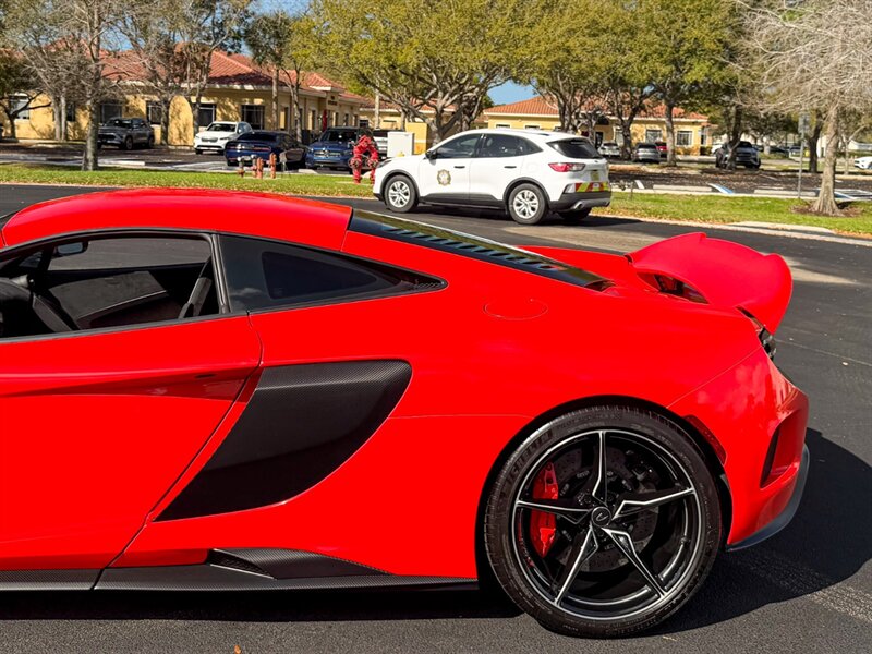 2016 McLaren 675LT   - Photo 42 - Bonita Springs, FL 34134