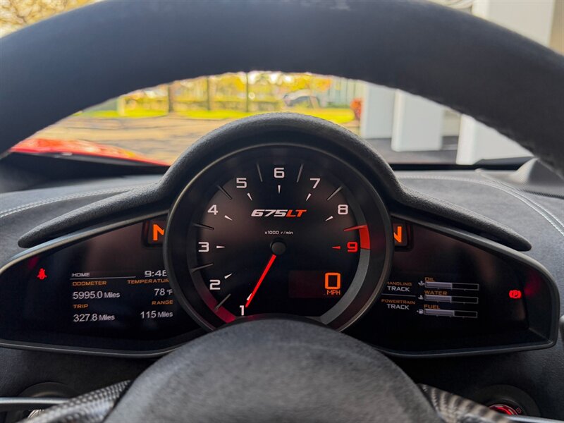 2016 McLaren 675LT   - Photo 14 - Bonita Springs, FL 34134