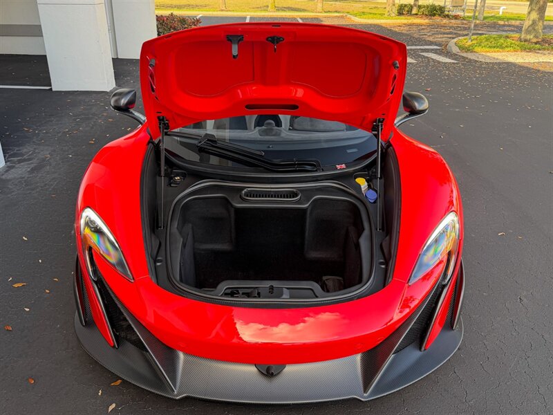 2016 McLaren 675LT   - Photo 36 - Bonita Springs, FL 34134