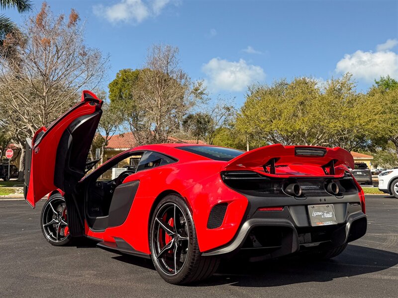 2016 McLaren 675LT   - Photo 45 - Bonita Springs, FL 34134