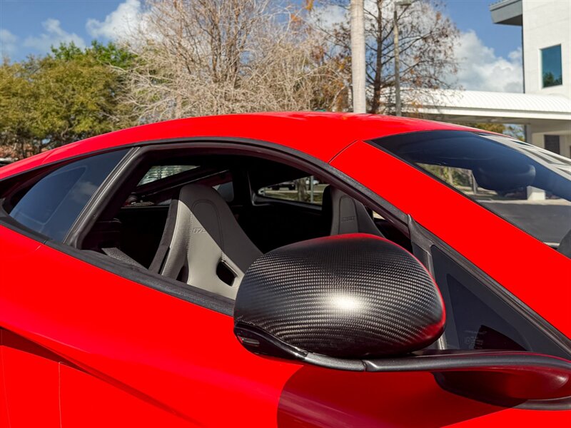 2016 McLaren 675LT   - Photo 72 - Bonita Springs, FL 34134