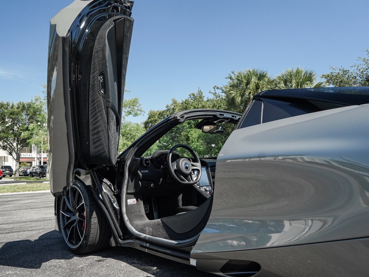 2020 McLaren 720S Spider Performance   - Photo 46 - Bonita Springs, FL 34134