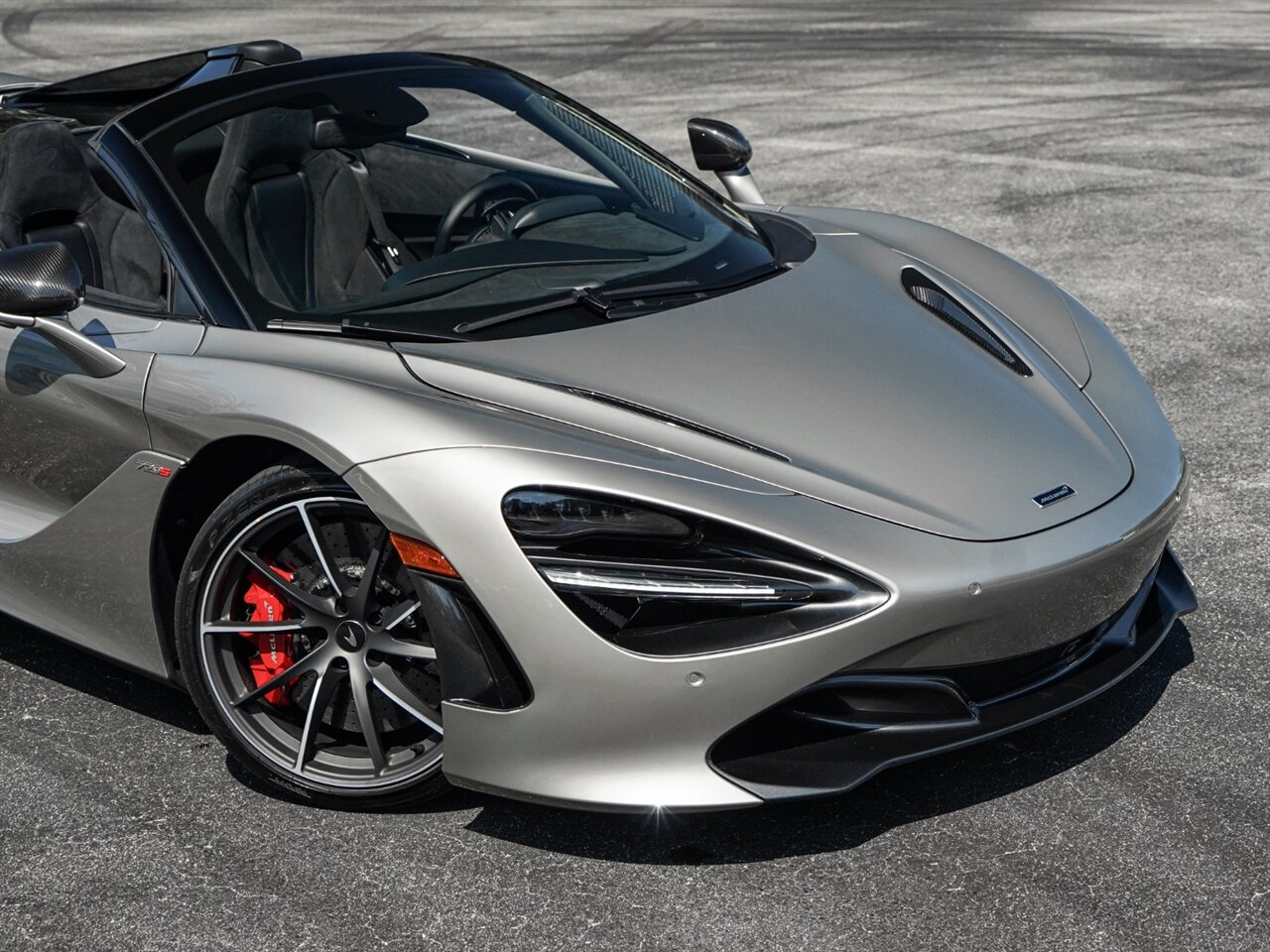 2020 McLaren 720S Spider Performance   - Photo 66 - Bonita Springs, FL 34134