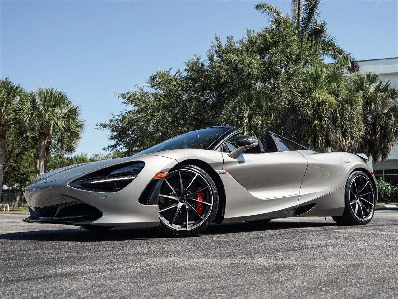 2020 McLaren 720S Spider Performance   - Photo 13 - Bonita Springs, FL 34134